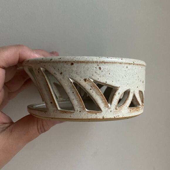 Signed Pottery Stoneware Luminary Tea Light Votive Candle Holder Reticulated - Picture 2 of 7